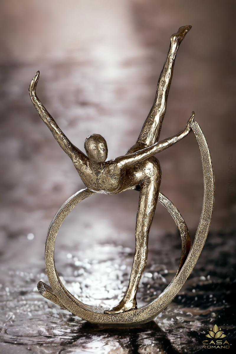 Sculpture "Winding" symbol of creativity and success