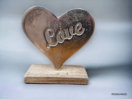 Alu-Herz mit "Love" Gravur