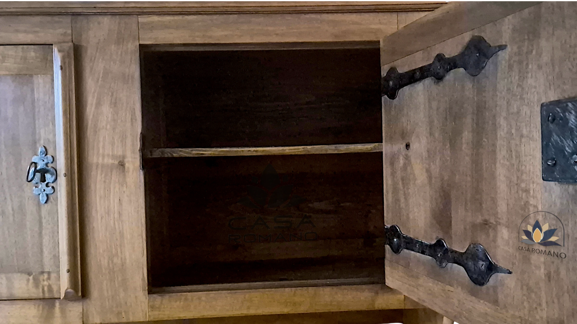 Appenzeller Buffet aus Nussbaum – Schweizer Bauernmöbel um 1820 | CASA ROMANO