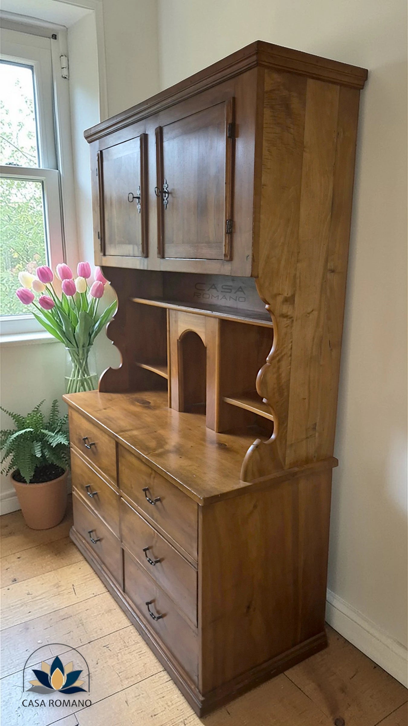Appenzeller Buffet aus Nussbaum – Schweizer Bauernmöbel um 1820 | CASA ROMANO