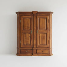 Biedermeierschrank aus massivem Kirschbaumholz – zweiteilig im klassischen Biedermeierstil | CASA ROMANO