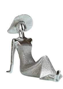 Lady Skulptur Silber – Sitzende Dekofigur - 24.5cm | CASA ROMANO
