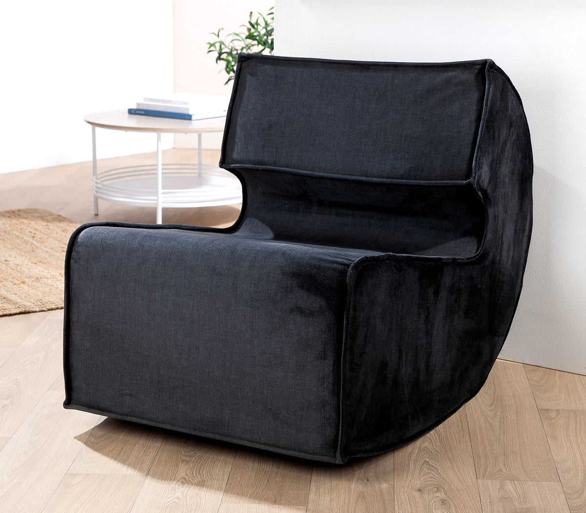 Sessel „Nobra“ – minimalistisches Design trifft auf Komfort