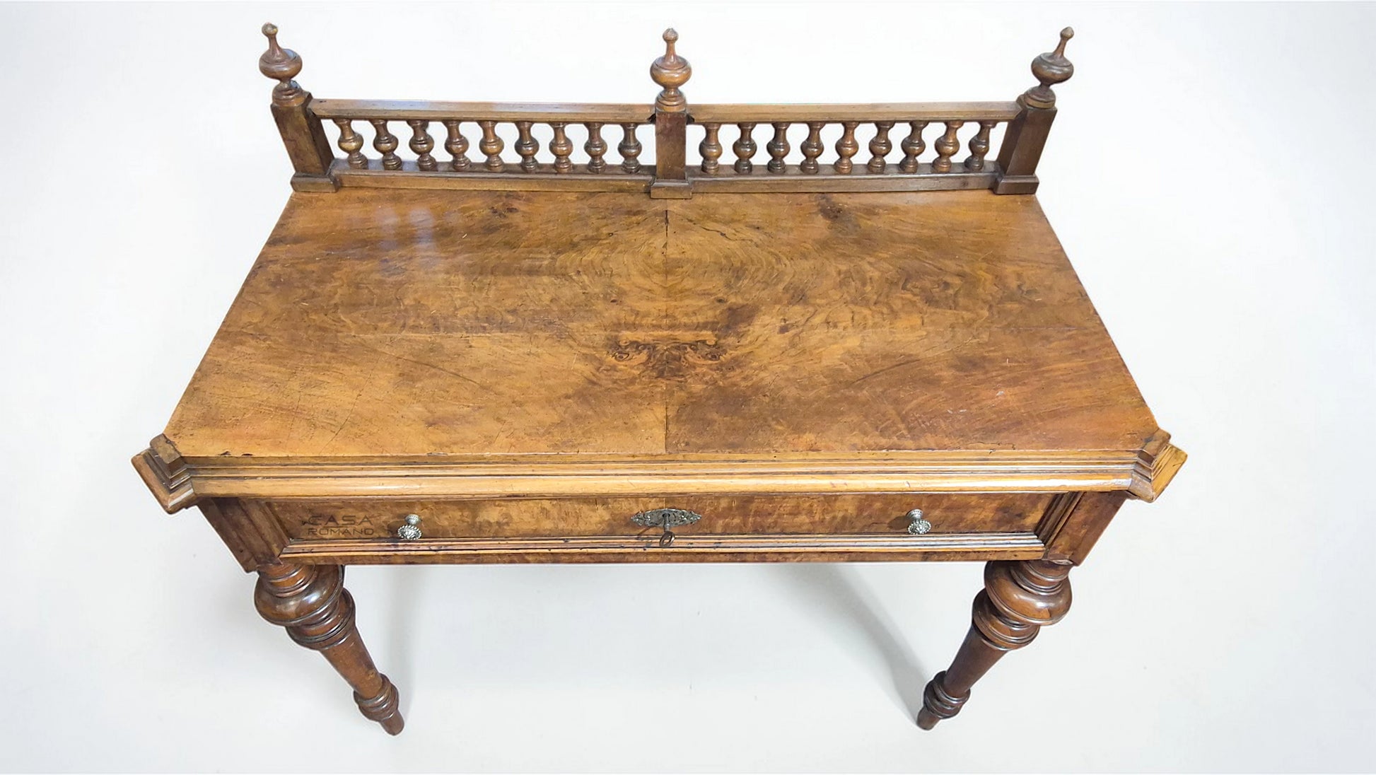 Antiker Schreibtisch aus Massivholz – eleganter antiker Tisch mit Schublade | CASA ROMANO